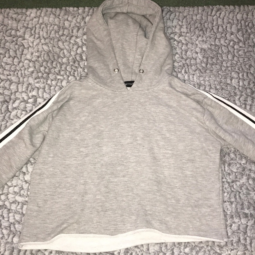 Pretty Little thing cropped hoodie